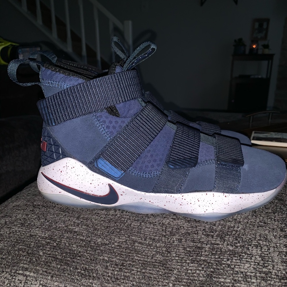Lebron James Soldier Basketball Shoes